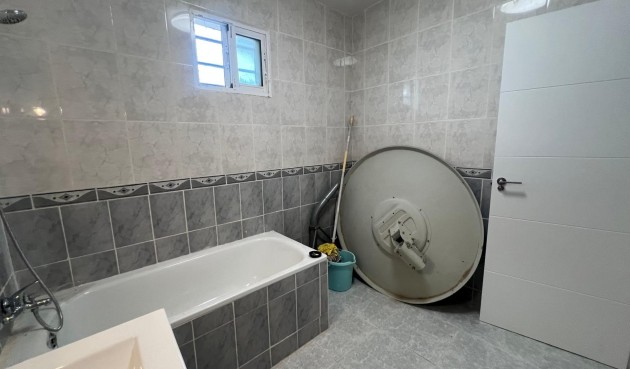 Brukt - Villa -
La Solana