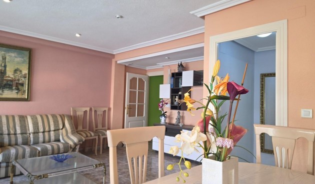 Resale - Apartment -
Torrevieja - Acequion