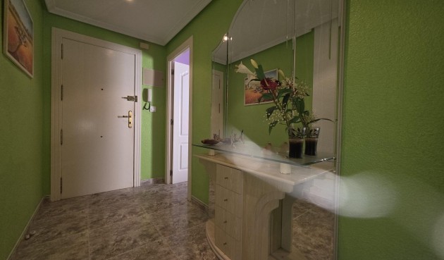 Resale - Apartment -
Torrevieja - Acequion