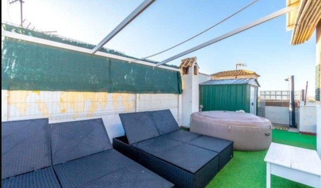 Resale - Semi Detached -
Torrevieja - aguas nuevas