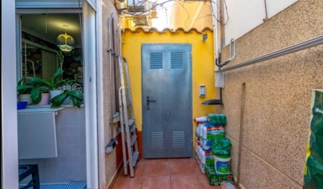 Resale - Semi Detached -
Torrevieja - aguas nuevas