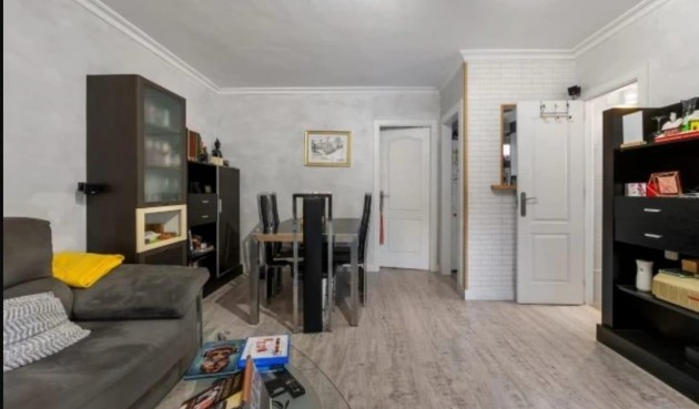 Resale - Semi Detached -
Torrevieja - aguas nuevas