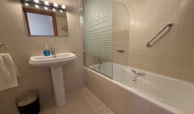 Återförsäljning - Bungalow -
La Puebla - Inland