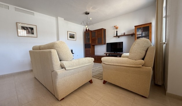 Återförsäljning - Bungalow -
La Puebla - Inland