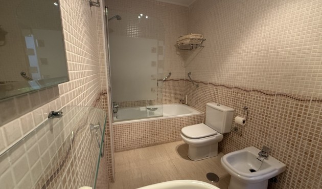 Återförsäljning - Bungalow -
La Puebla - Inland