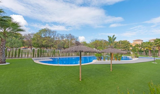 Återförsäljning - Bungalow -
Torrevieja - Auguas Neuvas