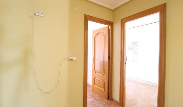 Resale - Apartment -
Torrevieja