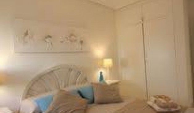 Resale - Bungalow -
Torrevieja - La Mata