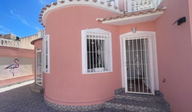 Resale - Villa -
Orihuela Costa - Playa Flamenca