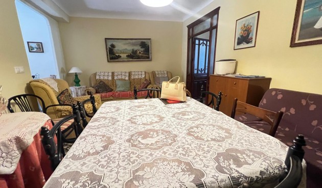 Brukt - Town House -
Pinoso - Inland