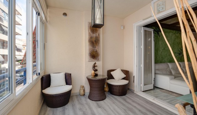 Resale - Apartment -
Torrevieja - Acequion