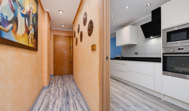 Resale - Apartment -
Torrevieja - Acequion