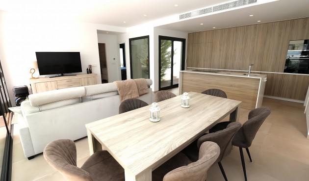 Brukt - Villa -
Pilar de la Horadada - Costa Blanca