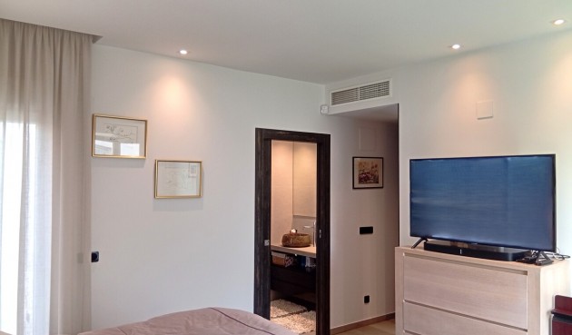 Brukt - Villa -
Algorfa - La Finca Golf