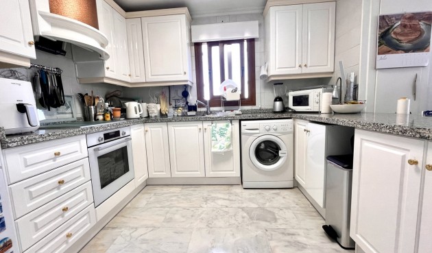 Resale - Apartment -
Villamartin - Costa Blanca