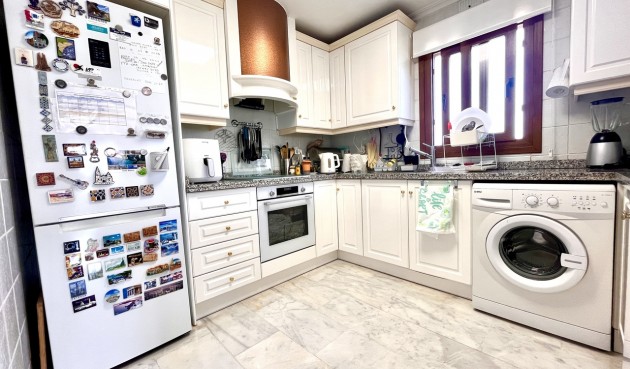 Resale - Apartment -
Villamartin - Costa Blanca