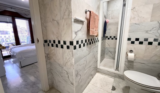 Resale - Apartment -
Villamartin - Costa Blanca