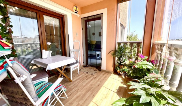 Resale - Apartment -
Villamartin - Costa Blanca