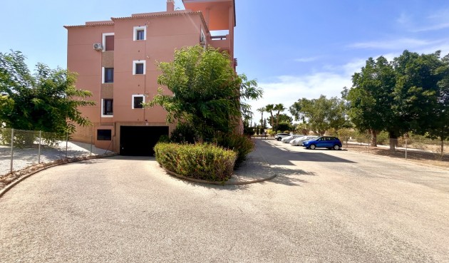 Resale - Apartment -
Villamartin - Costa Blanca