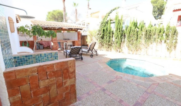 Resale - Villa -
Orihuela Costa - Costa Blanca