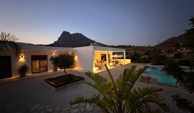 Brukt - Villa -
Finestrat - Costa Blanca