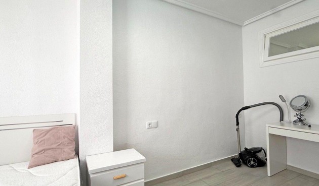 Återförsäljning - Apartment -
Torrevieja - Playa del Cura