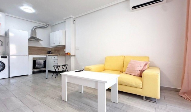 Återförsäljning - Apartment -
Torrevieja - Playa del Cura