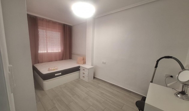 Återförsäljning - Apartment -
Torrevieja - Playa del Cura