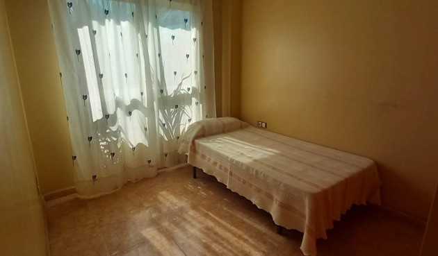 Brukt - Town House -
Torrevieja - Nueva Torrevieja