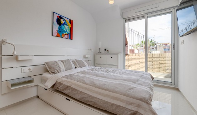 Resale - Town House -
Torrevieja - Sector 25