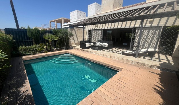 Återförsäljning - Villa -
Sucina - Inland