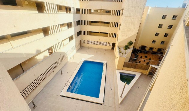 Resale - Penthouse -
Torrevieja - Playa del Cura