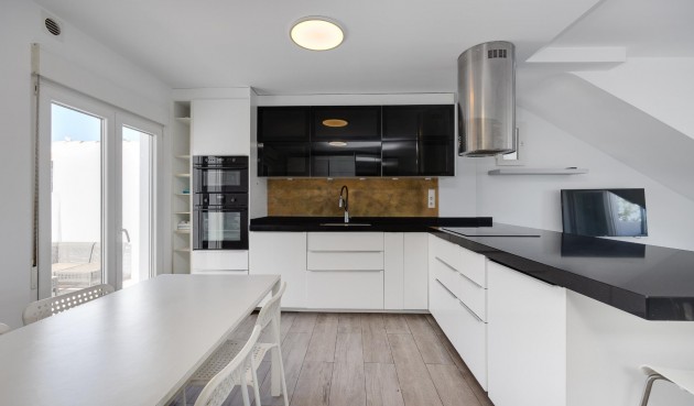 Brukt - Villa -
Torrevieja - aguas nuevas