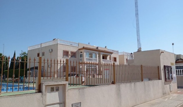 Återförsäljning - Apartment -
Daya Vieja - Costa Blanca