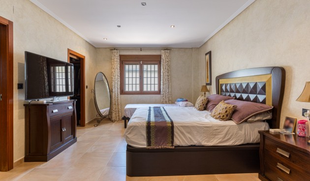 Brukt - Villa -
Los Montesinos - Costa Blanca