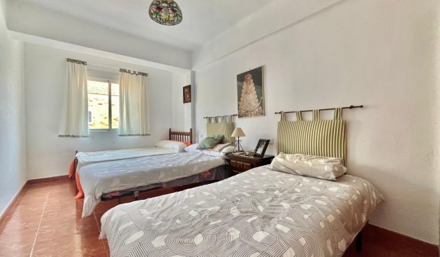 Resale - Apartment -
Torrevieja - Estacion De Autobuses