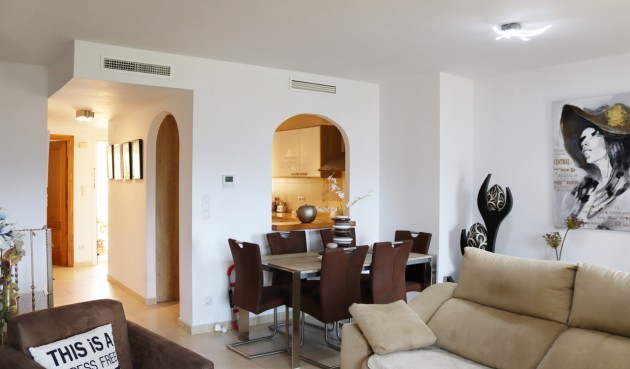 Reventa - Town House -
Jalón - Inland