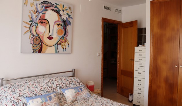 Reventa - Town House -
Jalón - Inland