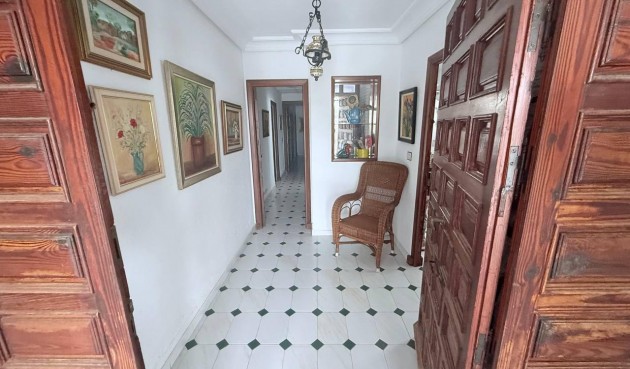 Resale - Villa -
Orihuela Costa - Campoamor