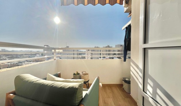 Återförsäljning - Apartment -
Torrevieja - Calas Blanca