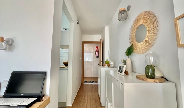 Återförsäljning - Apartment -
Torrevieja - Calas Blanca