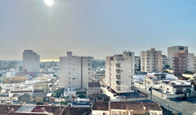 Återförsäljning - Apartment -
Torrevieja - Calas Blanca