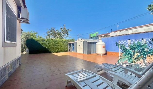 Återförsäljning - Villa -
Torrevieja - Los Balcones - Los Altos del Edén