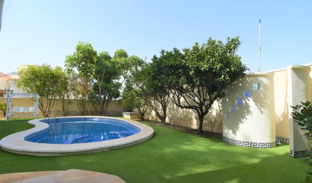 Resale - Villa -
Ciudad Quesada - Costa Blanca