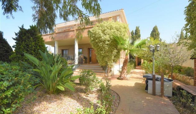 Resale - Villa -
Ciudad Quesada - Costa Blanca