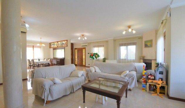 Resale - Villa -
Ciudad Quesada - Costa Blanca