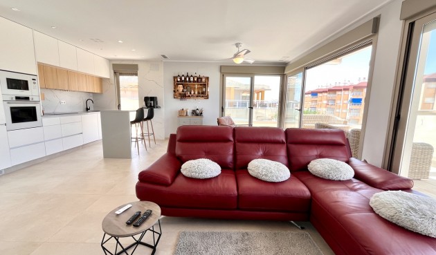 Brukt - Toppleilighet -
Torre de la Horadada - Costa Blanca