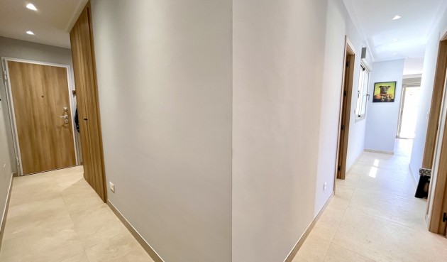 Brukt - Toppleilighet -
Torre de la Horadada - Costa Blanca