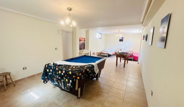 Resale - Villa -
Orihuela Costa - PAU 8