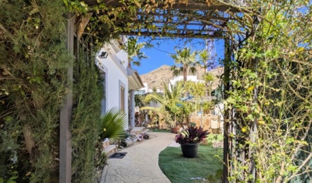 Resale - Town House -
Benidorm - Costa Blanca